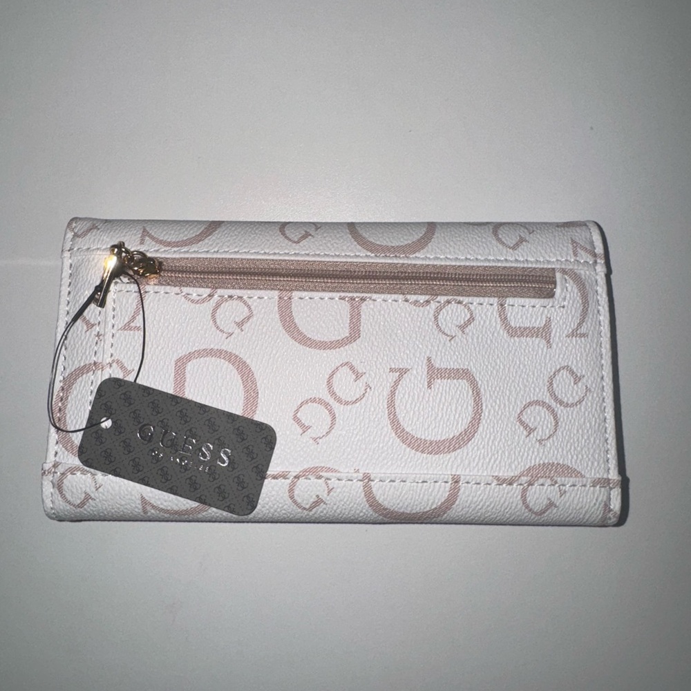 Guess wallet! - Picture 3 of 4